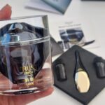 تصویر مدل در حال استفاده از کرم ضد چروک Royal Caviar Time-Lock تراست اسمارت با شعار "Always Shine" برای درخشش پوست