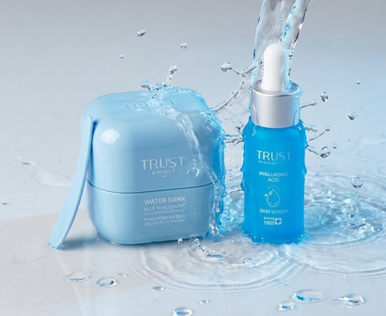 مواد موثره آبرسان‌های تراست شامل هیالورونیک اسید و روغن‌های گیاهی کلدپرس | آبرسان تراست-کرم آبرسان پوست چرب تراست-واتر بانک تراست اسمارت-بلو هیالورونیک اسید-روغن جوجوبا برای پوست-سرم هیالورونیک اسید-قیمت محصولات تراست-روتین پوست دهیدراته-خرید اقساطی محصولات تراست-سد دفاعی پوست|gobeauty گوبیوتی